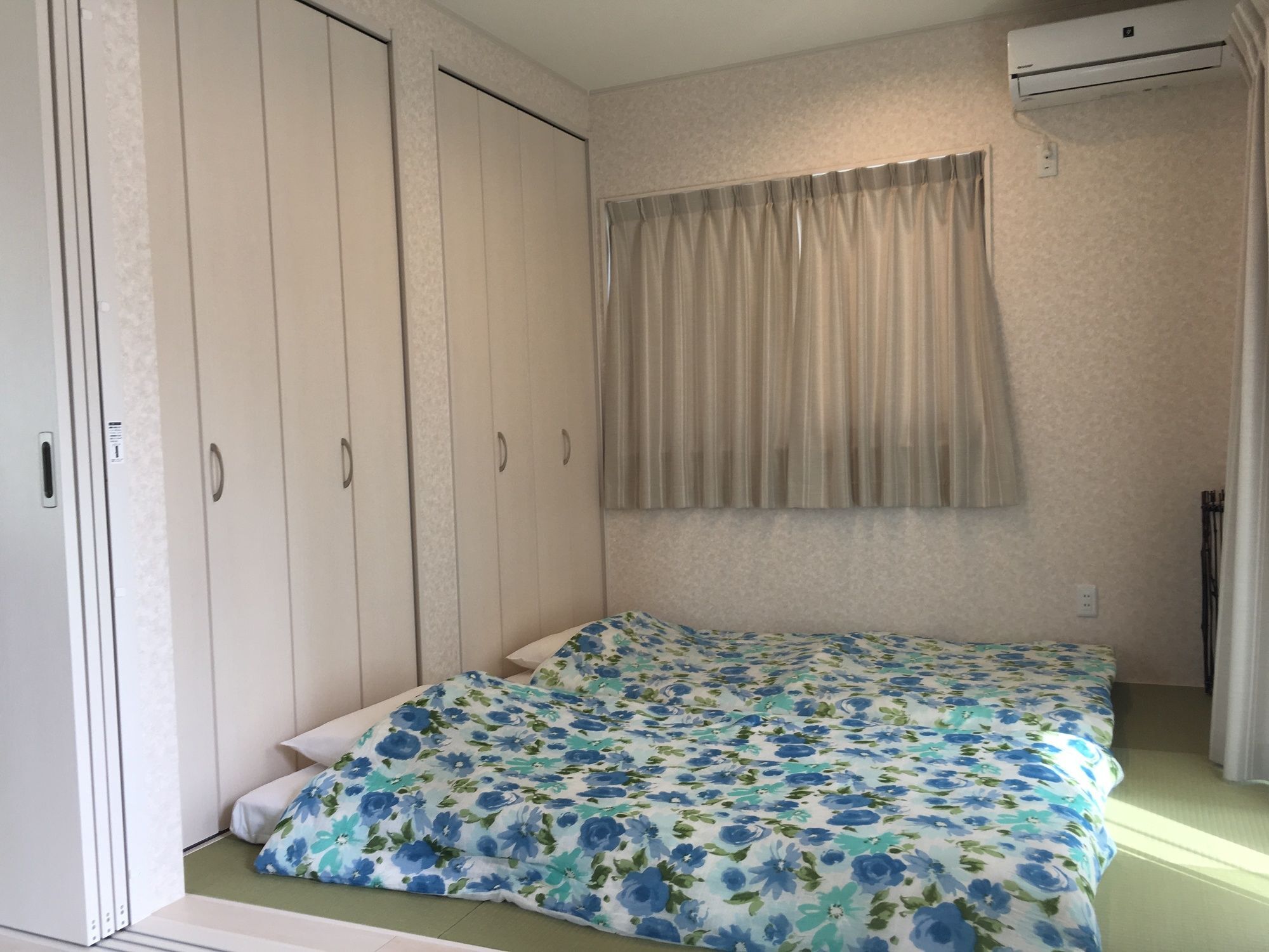 Villa Shineblue Онна Екстериор снимка